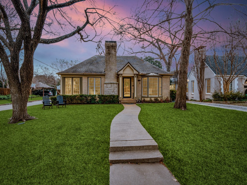 5946 Monticello Avenue Dallas TX 75206