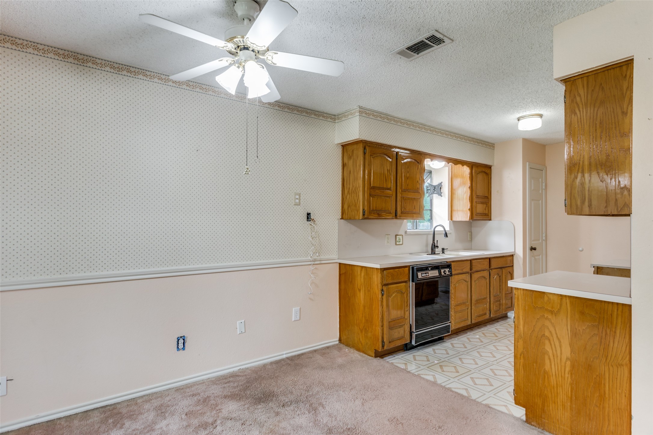 10813 Tall Oak Drive Fort Worth TX 76108