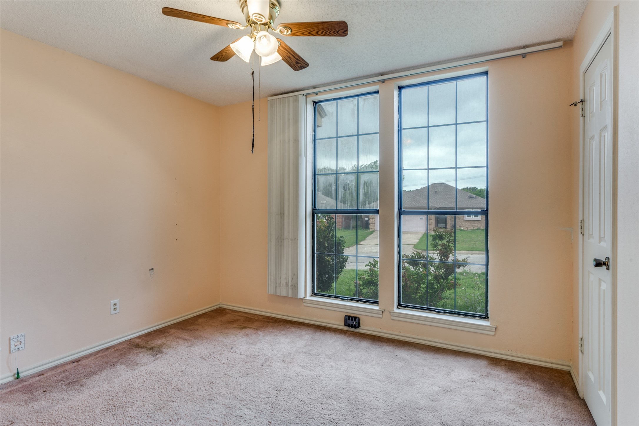 10813 Tall Oak Drive Fort Worth TX 76108