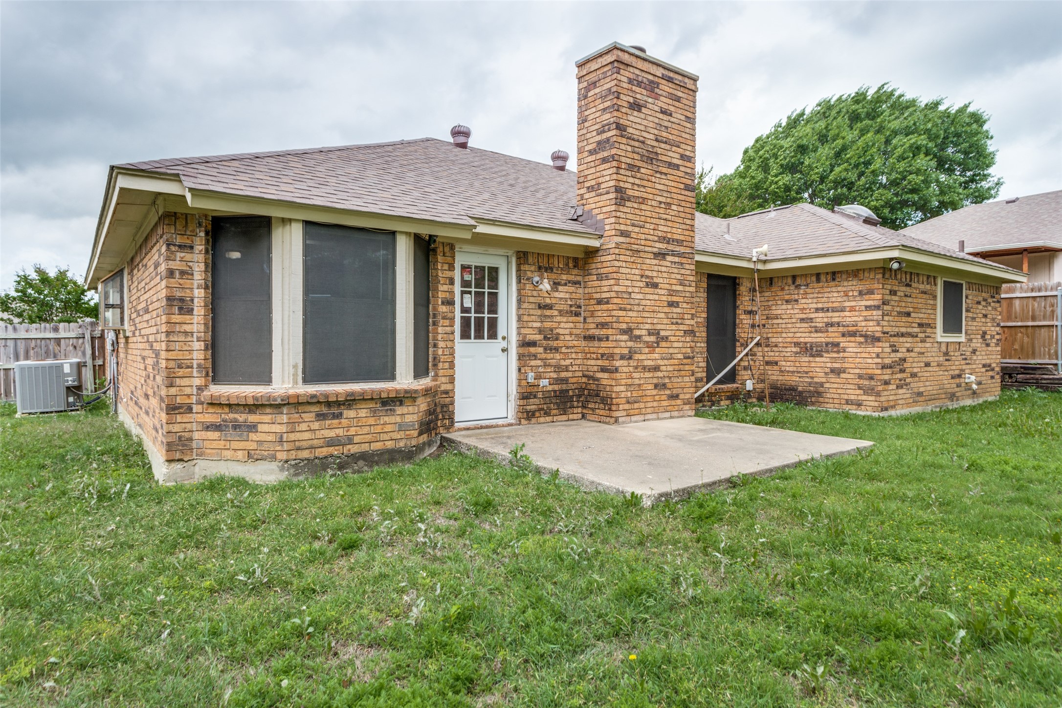 10813 Tall Oak Drive Fort Worth TX 76108