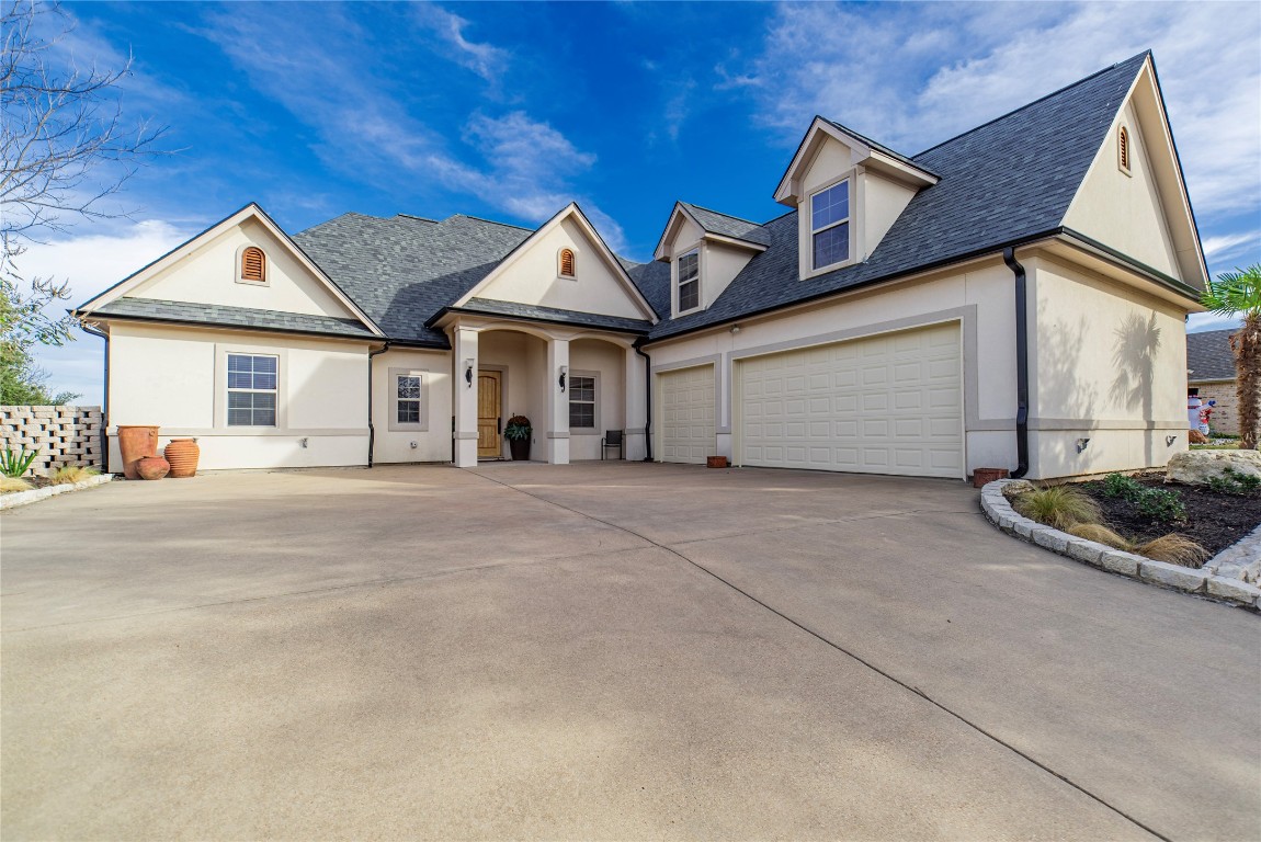 8528 Kingsley Circle Granbury TX 76049