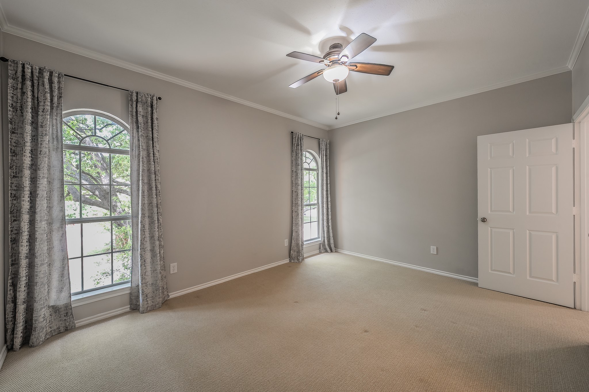 18512 Highland Creek Lane Dallas TX 75252