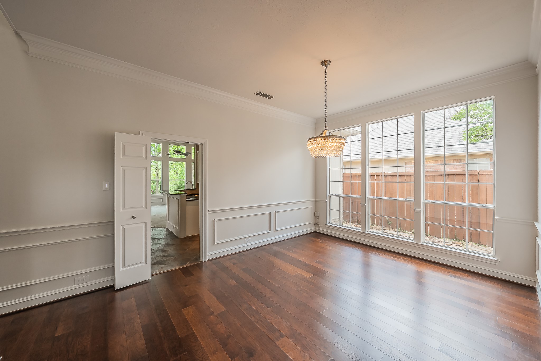 18512 Highland Creek Lane Dallas TX 75252