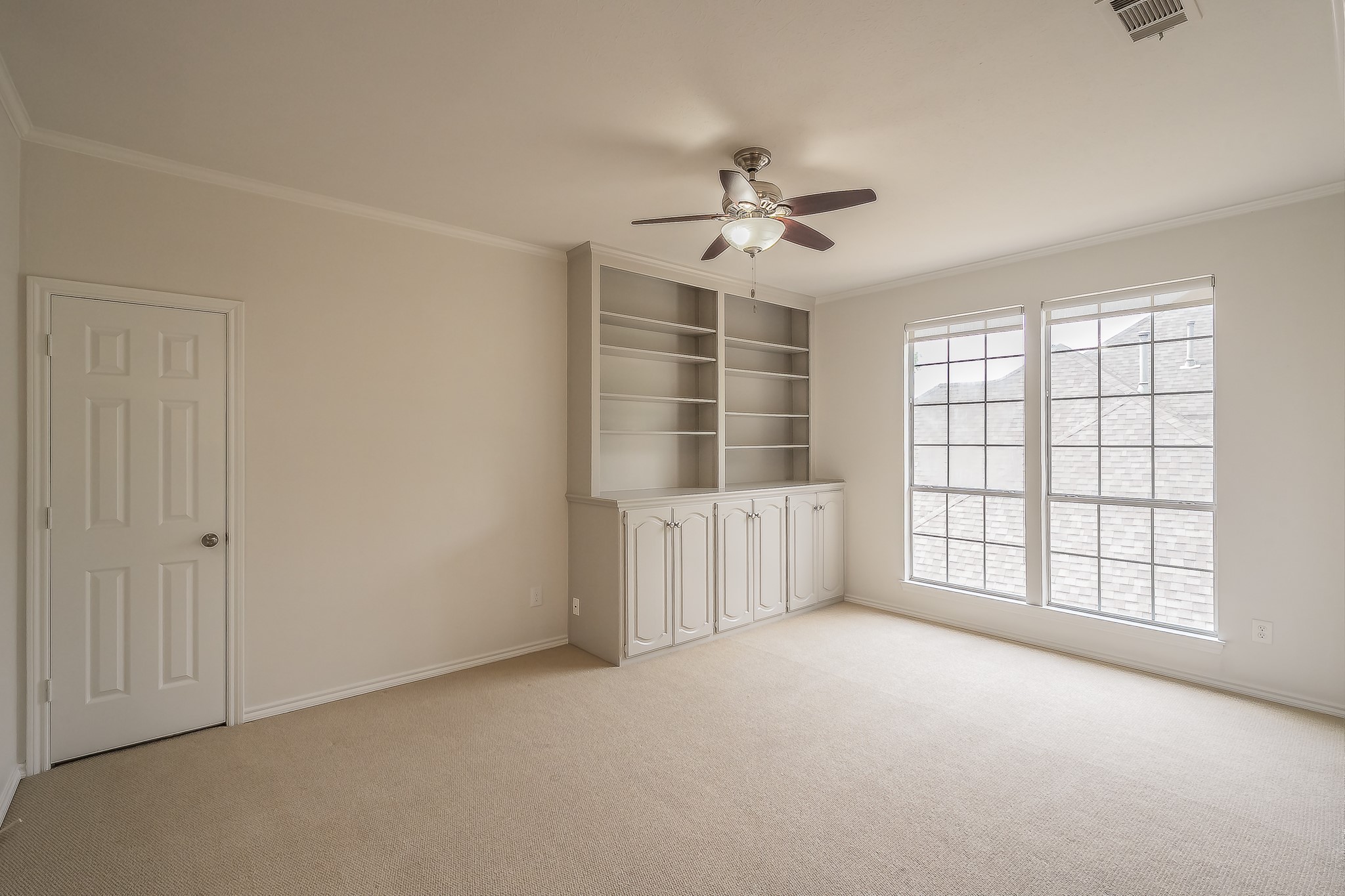 18512 Highland Creek Lane Dallas TX 75252