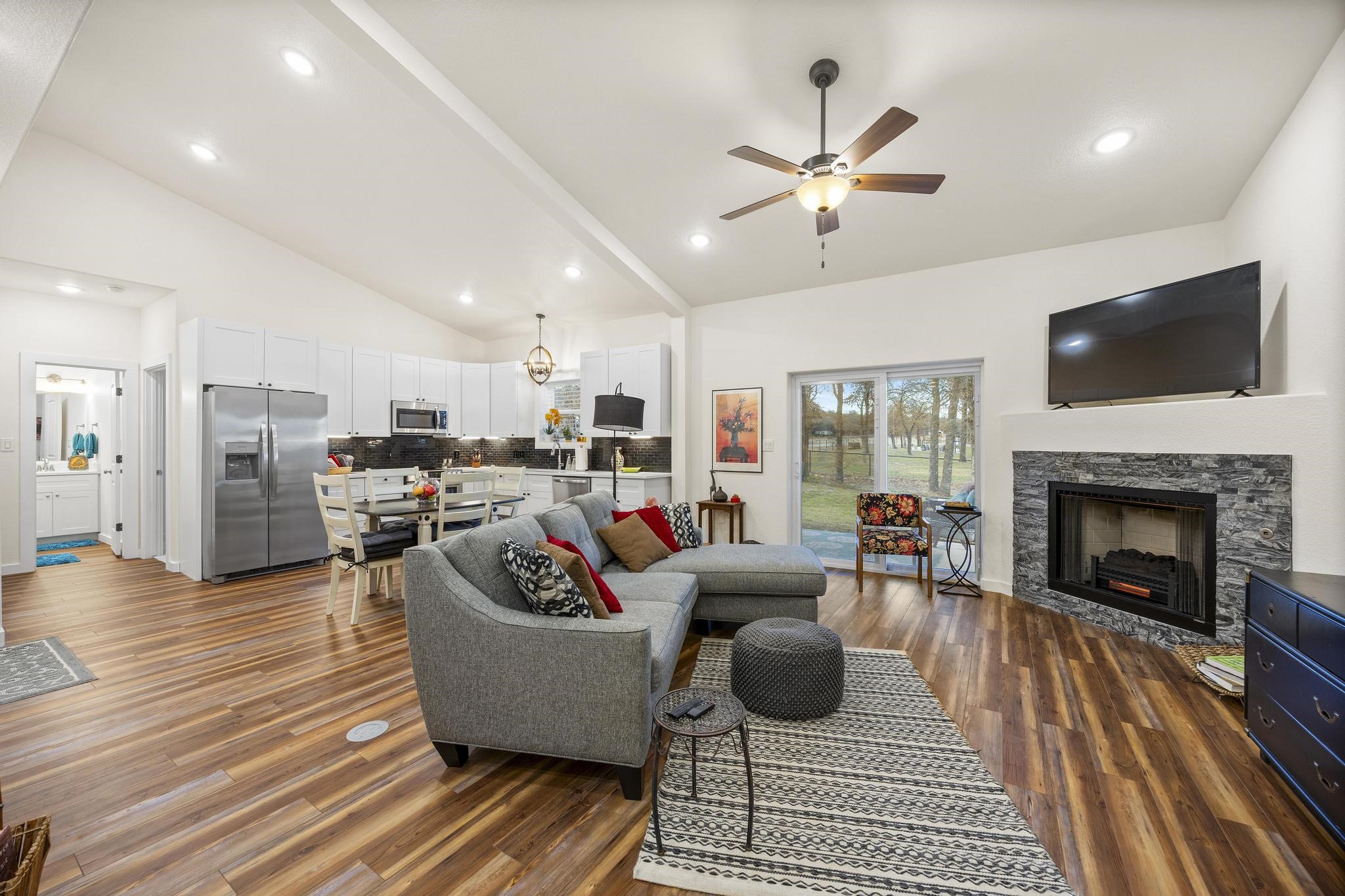 2024 Antler Loop Poolville TX 76487