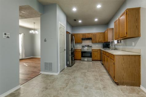 1209 Montclair Drive Garland TX 75040