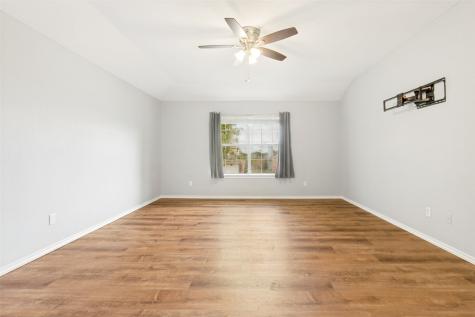 1209 Montclair Drive Garland TX 75040