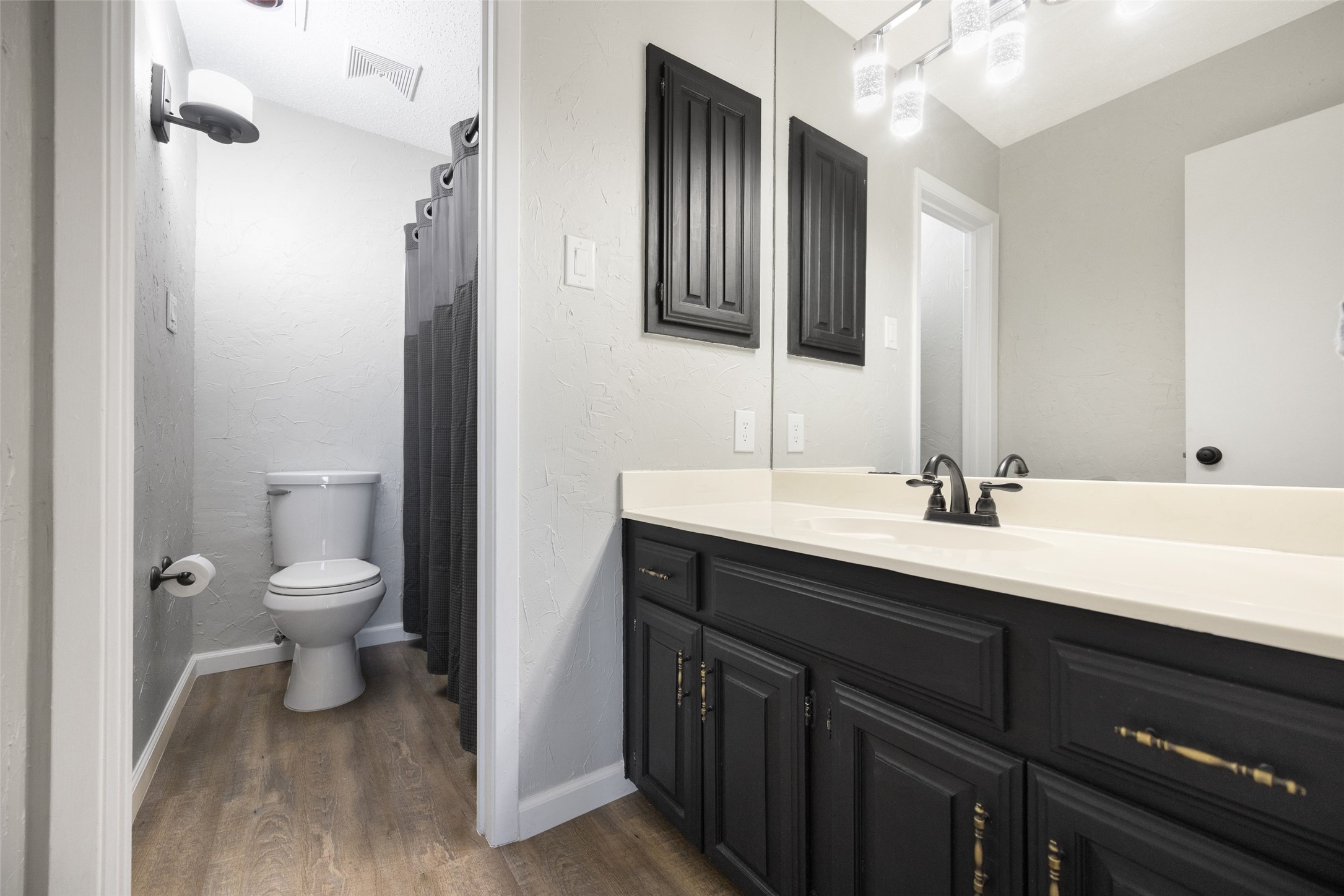5626 Preston Oaks Road Dallas TX 75254