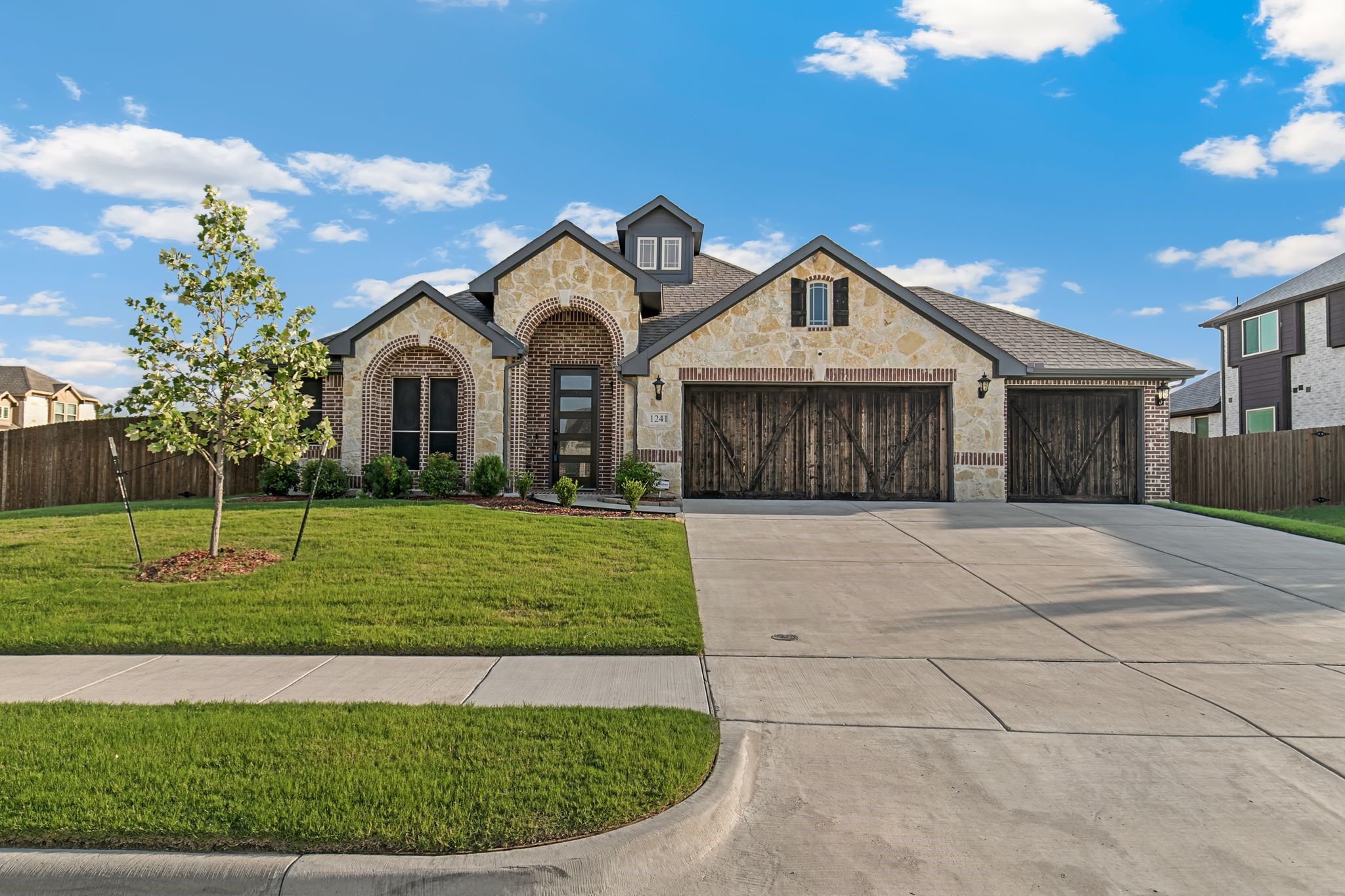 1241 Crawford Drive Desoto TX 75115