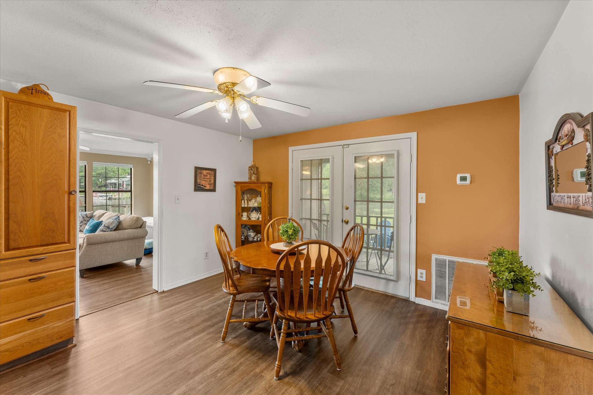 11 Naples Drive Omaha TX 75571