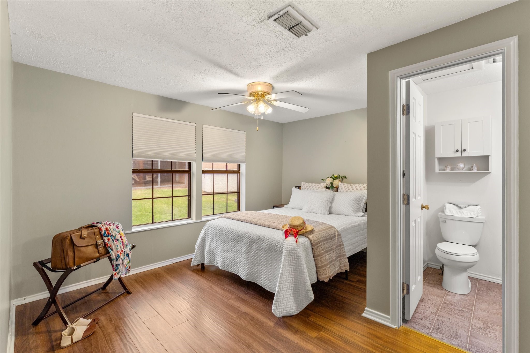 11 Naples Drive Omaha TX 75571