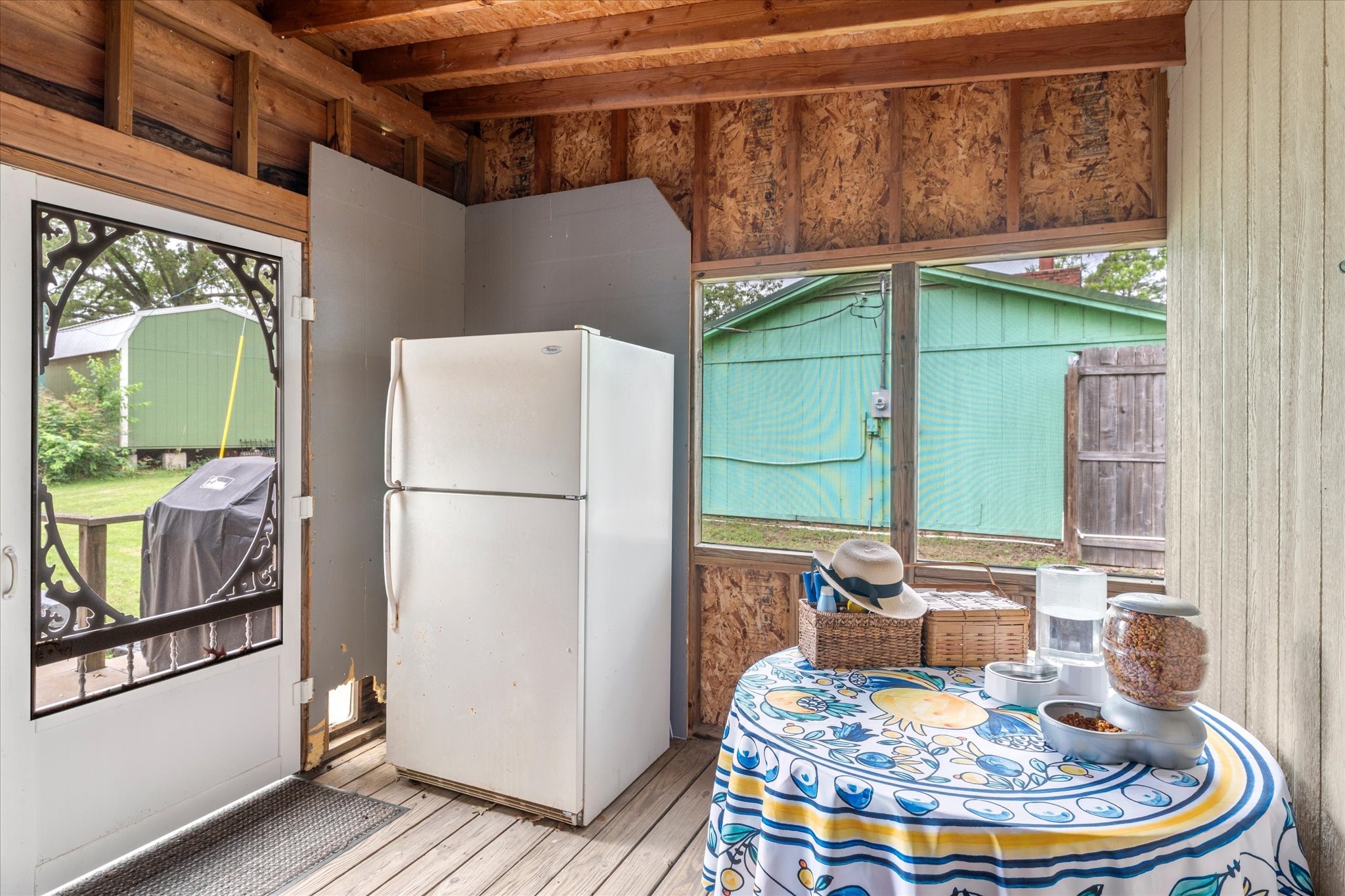 11 Naples Drive Omaha TX 75571