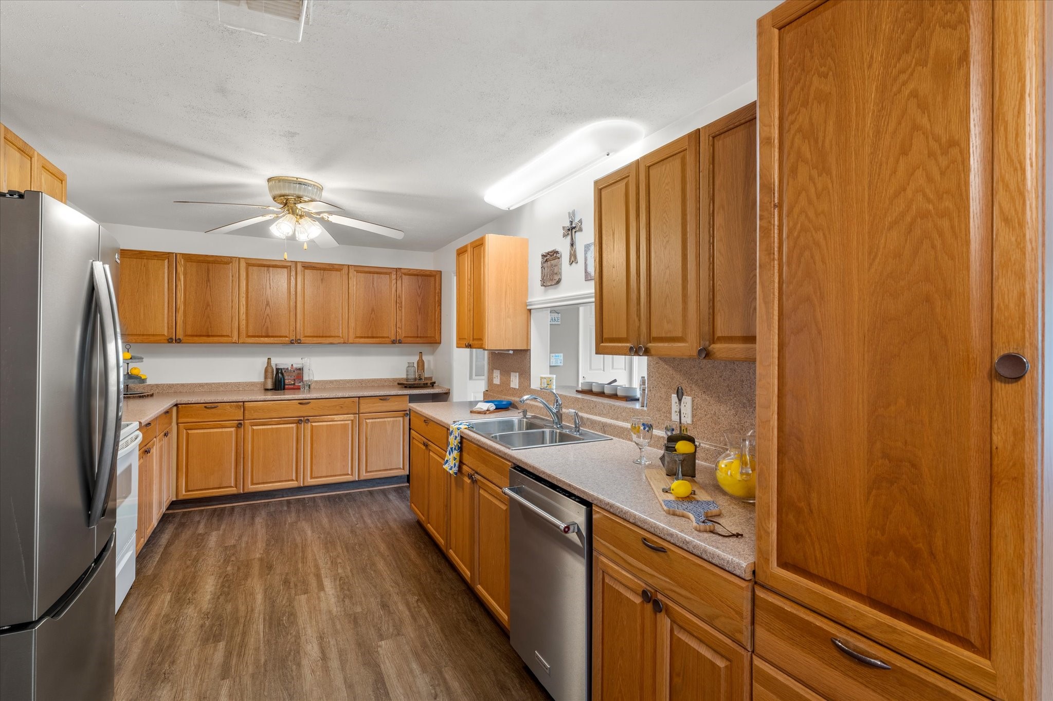 11 Naples Drive Omaha TX 75571