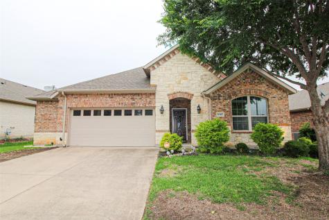 9307 Water Oak Court Arlington TX 76002