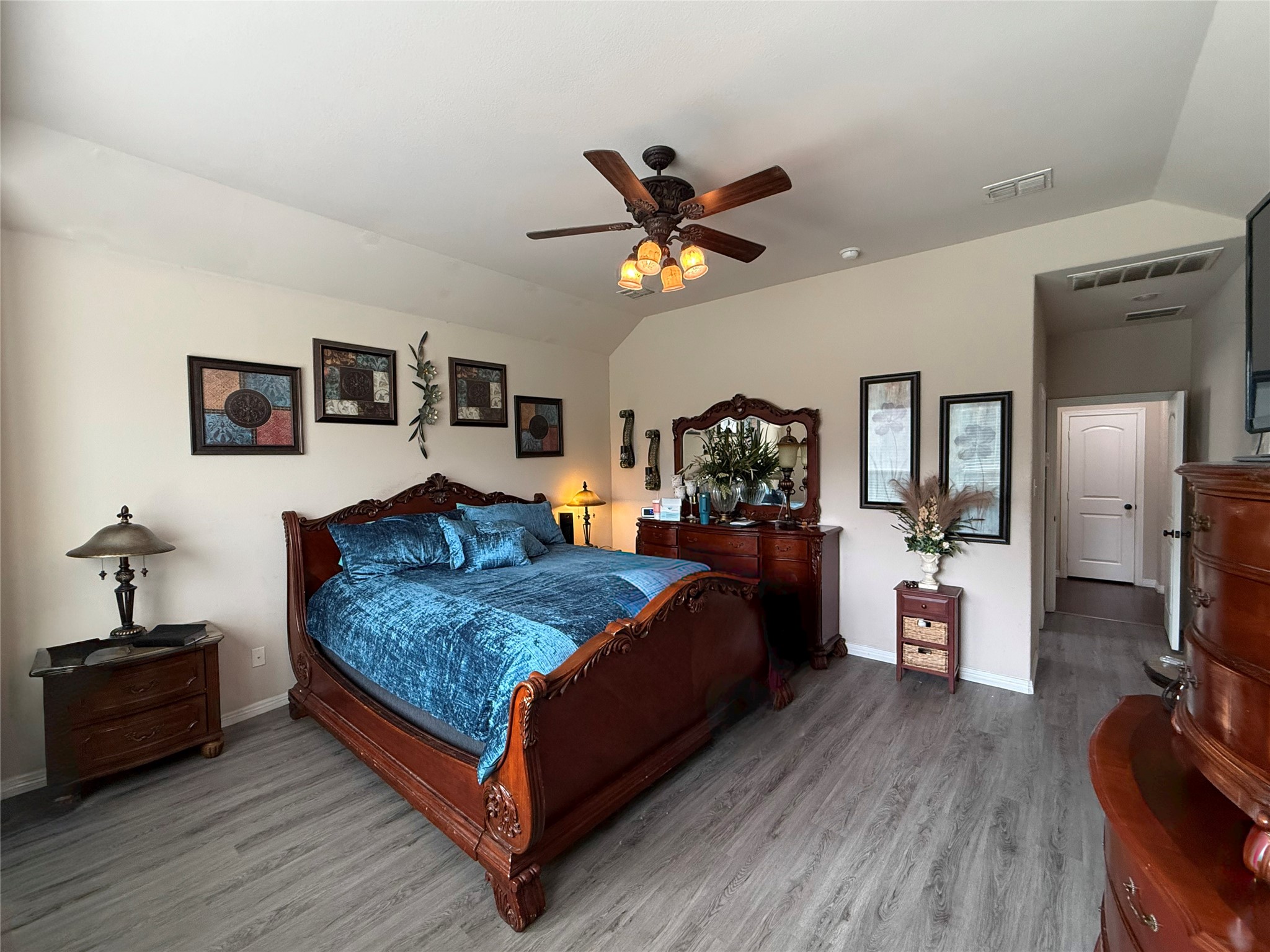 9307 Water Oak Court Arlington TX 76002