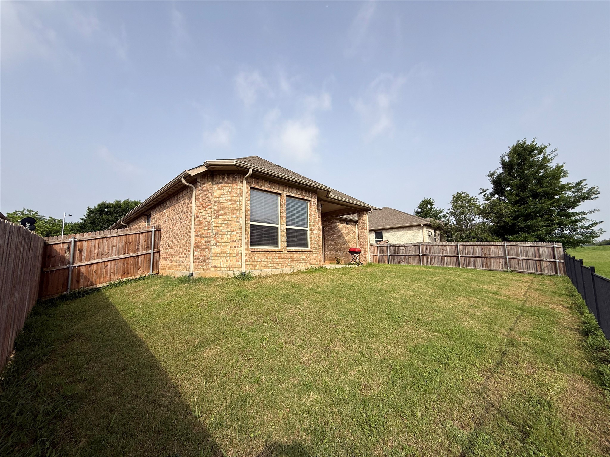 9307 Water Oak Court Arlington TX 76002