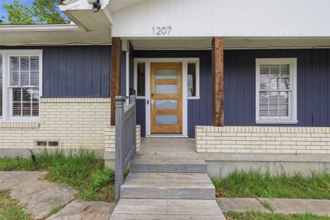 1207 N College Street McKinney TX 75069