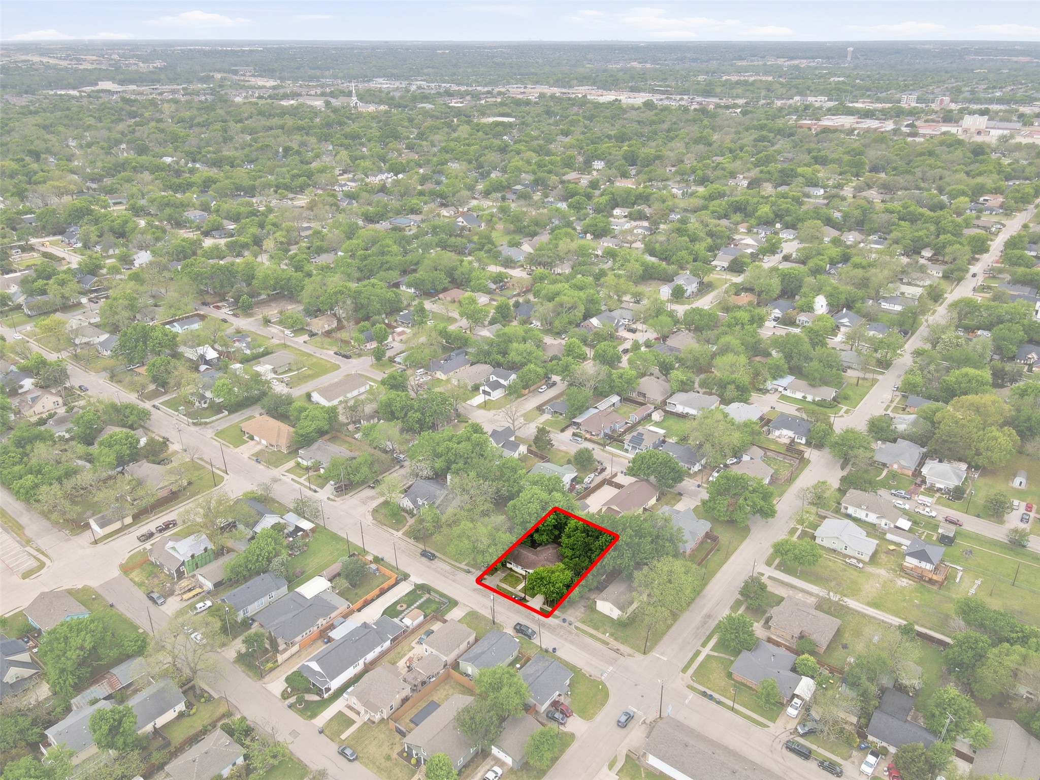 1207 N College Street Mckinney TX 75069