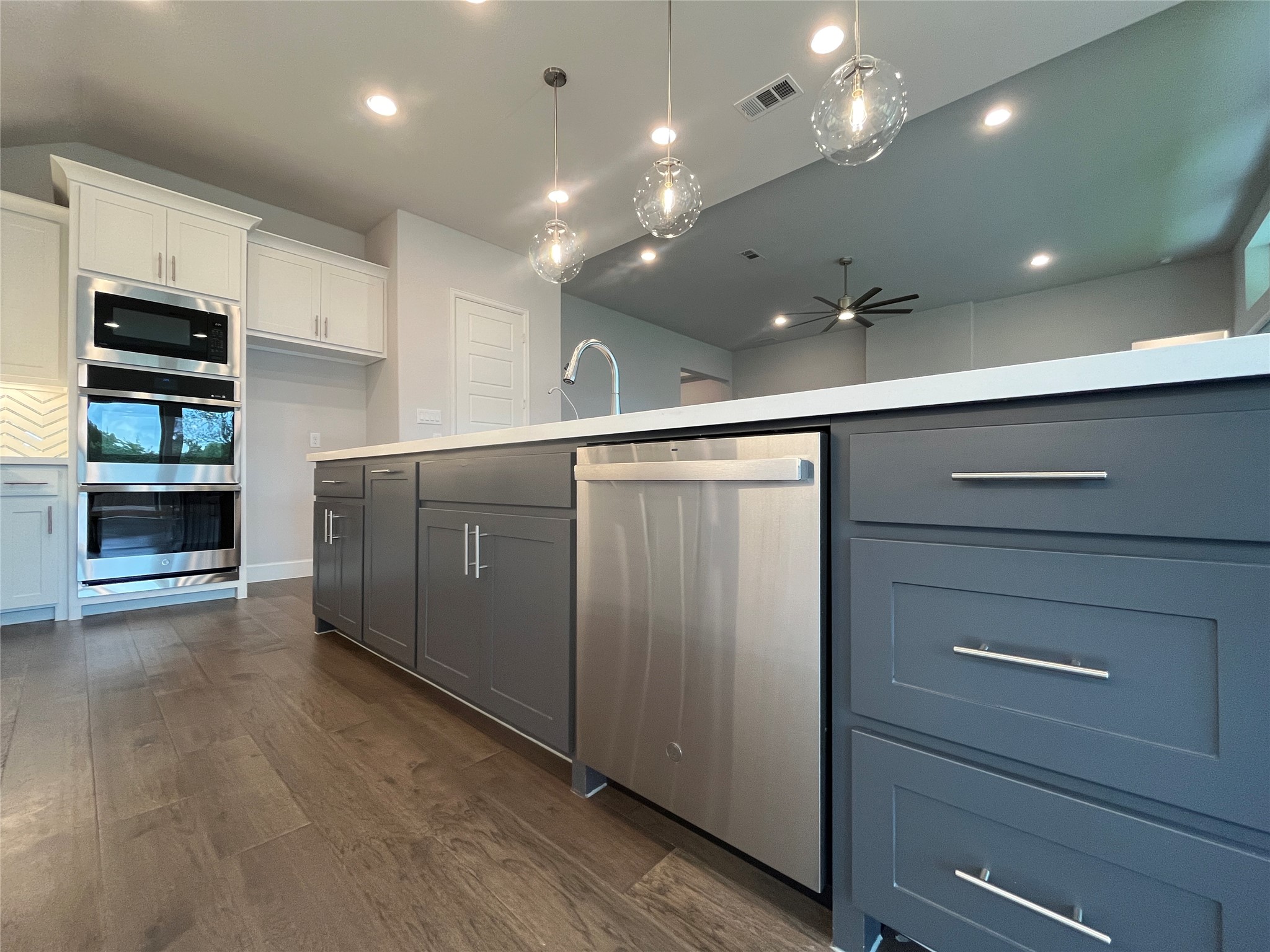 2834 Midlake Drive Midlothian TX 76065