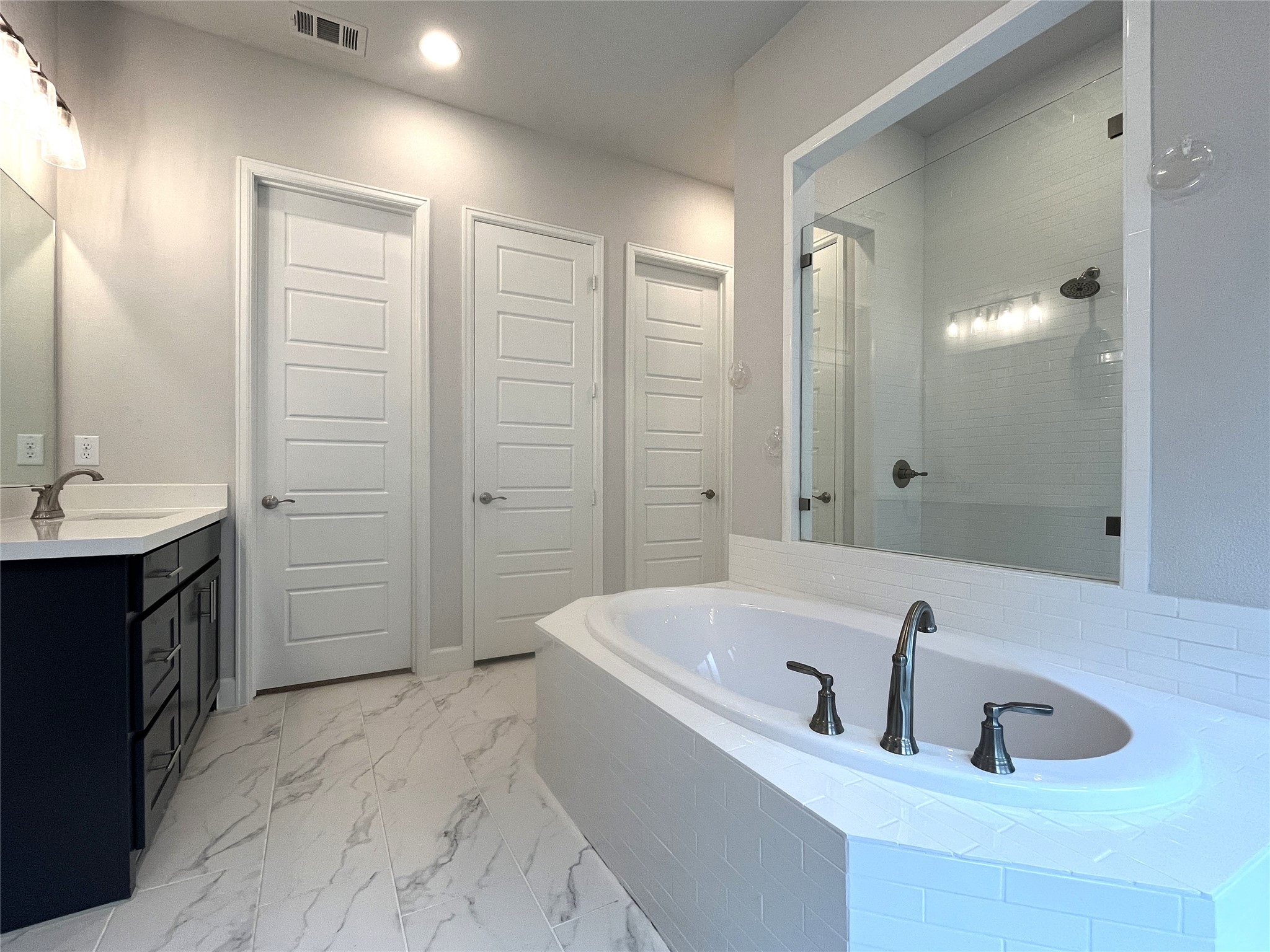 2834 Midlake Drive Midlothian TX 76065