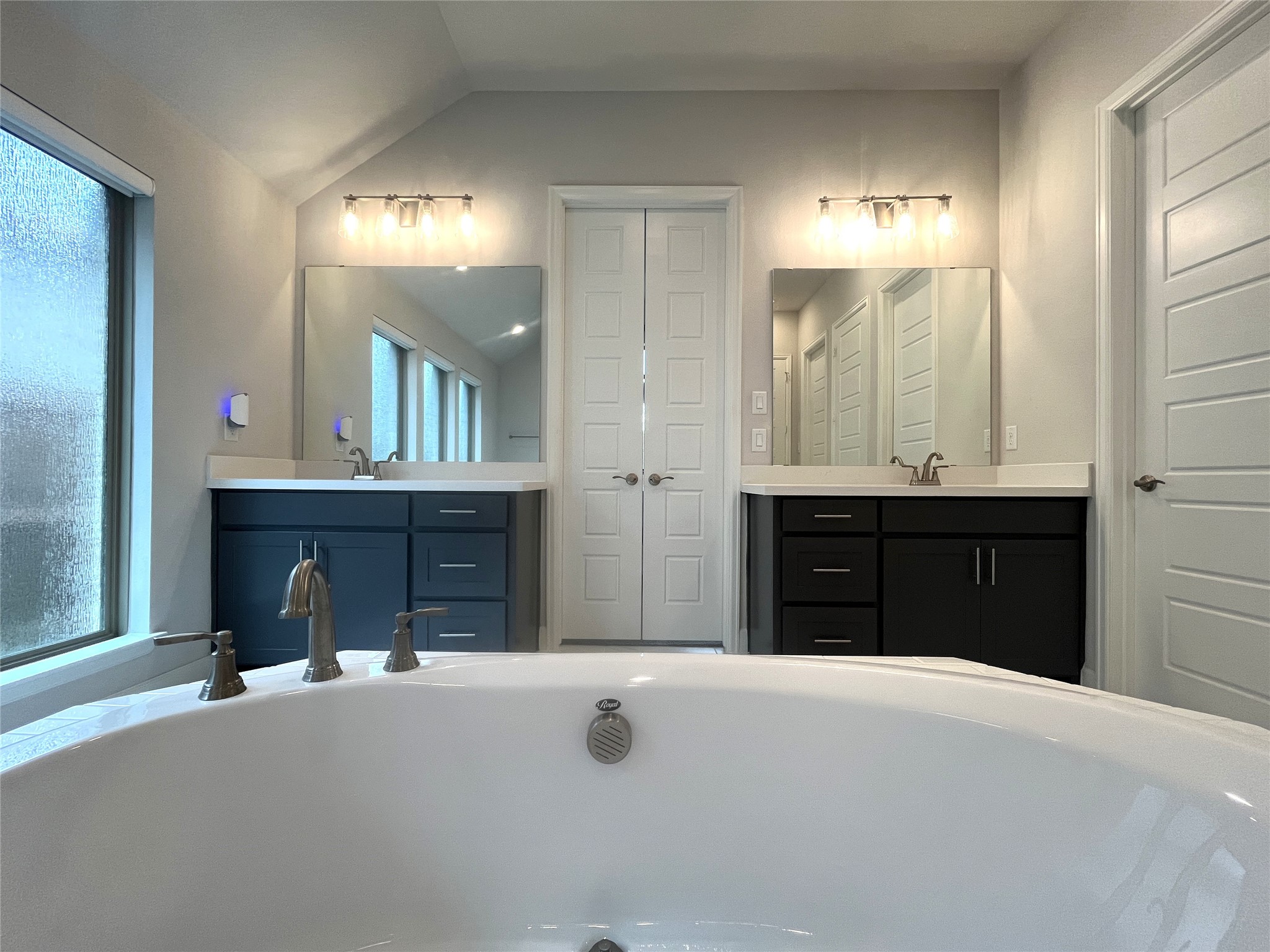 2834 Midlake Drive Midlothian TX 76065
