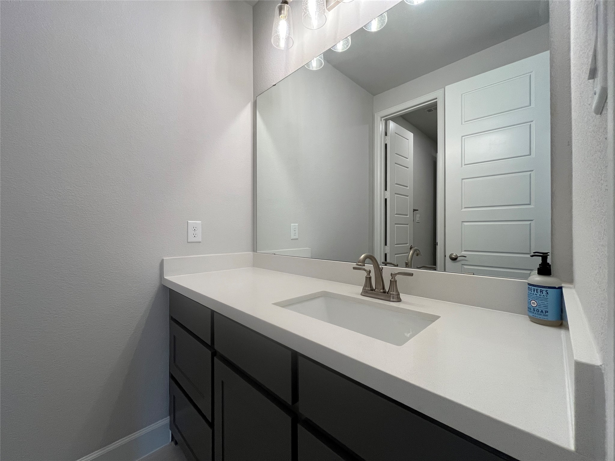 2834 Midlake Drive Midlothian TX 76065