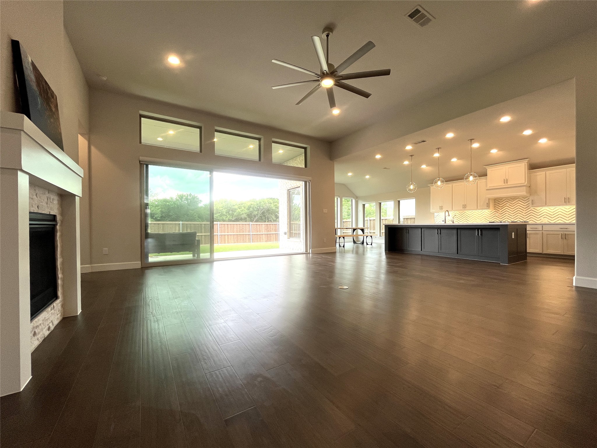 2834 Midlake Drive Midlothian TX 76065