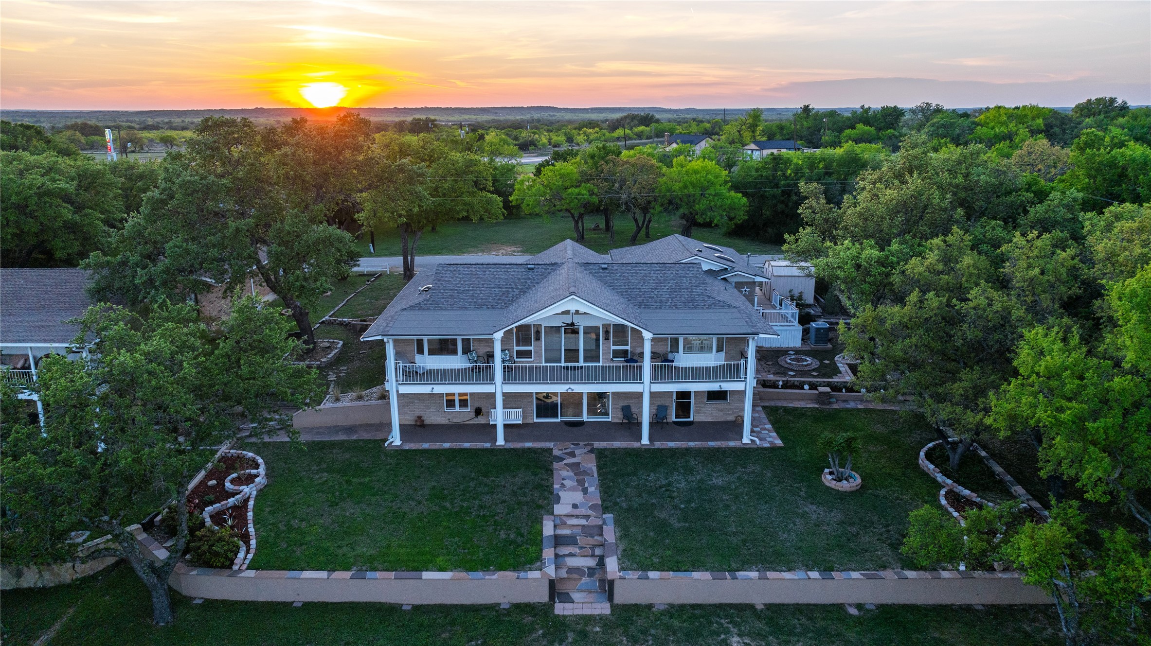 9014 Mesa View Road Brownwood TX 76801