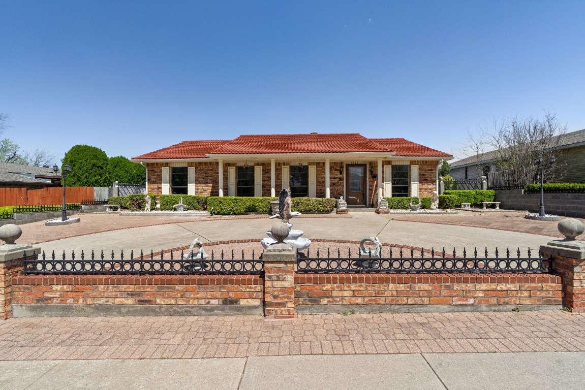 1829 Montana Trail Plano TX 75023