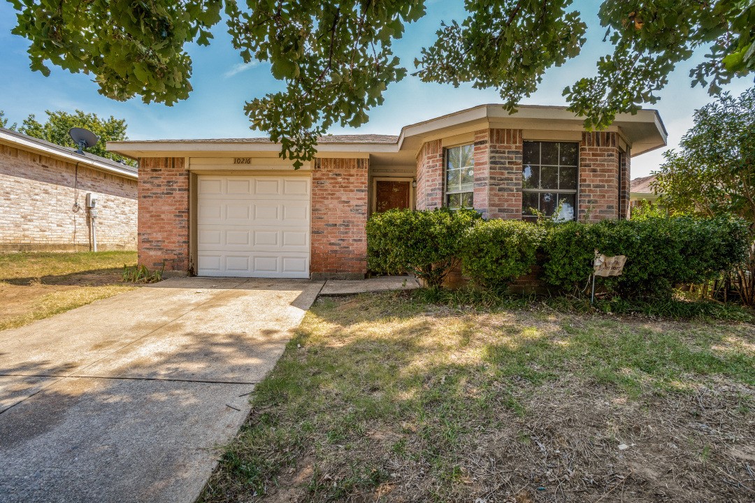 10216 Blackjack Oaks Drive Dallas TX 75227