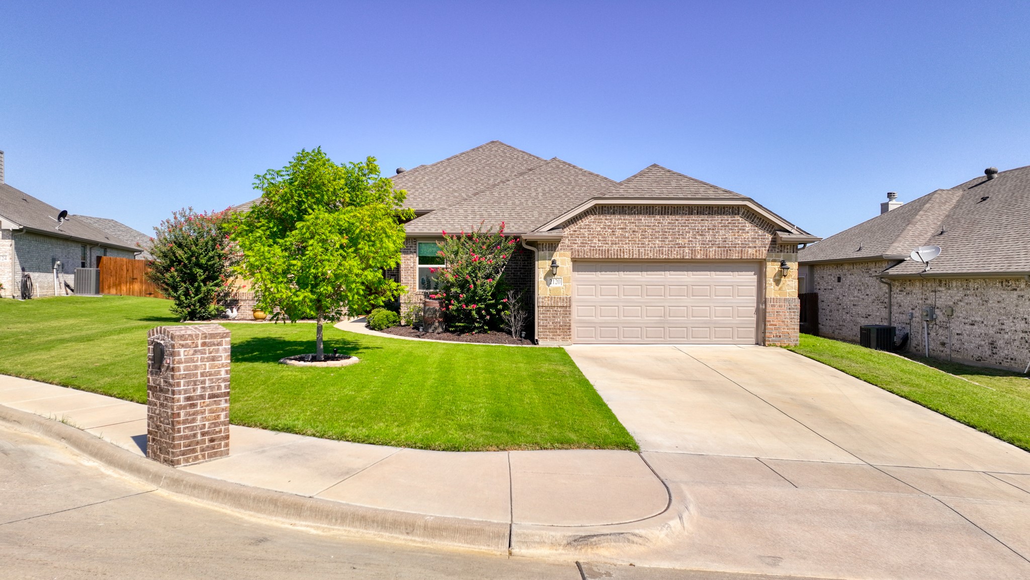2120 Hill Crest Court Weatherford TX 76086