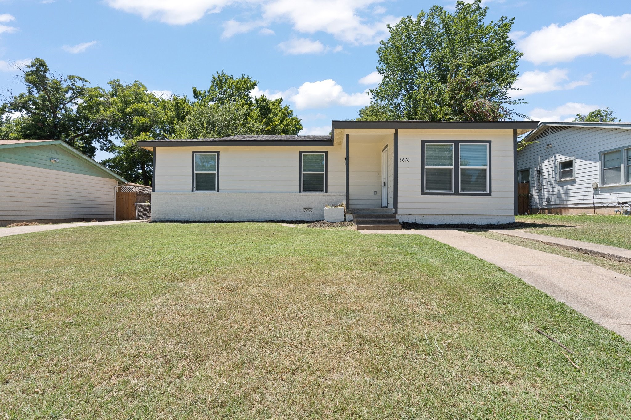 3616 Sydney Street Fort Worth TX 76119