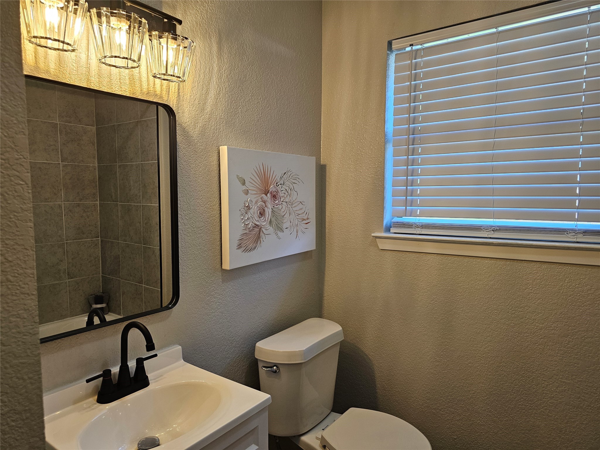 200 E Charles Street Riesel TX 76682