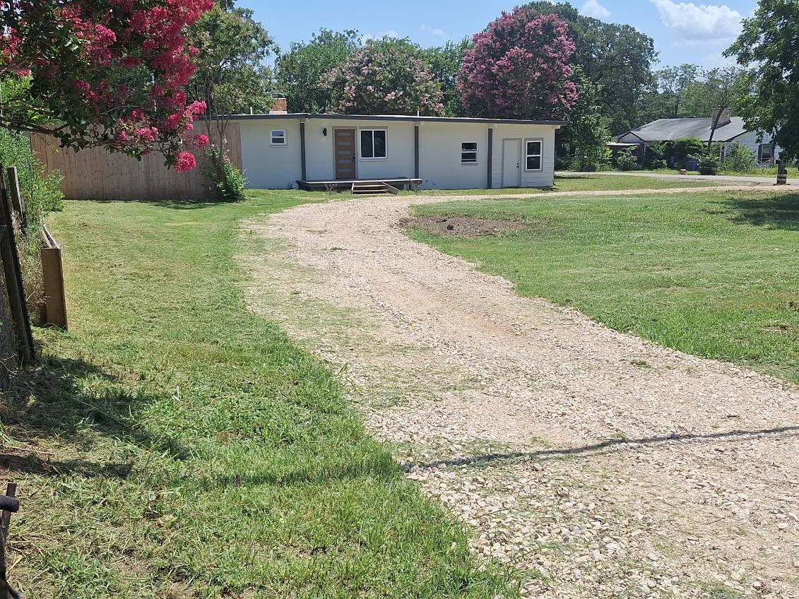 32 Pueblo Drive Gordonville TX 76245