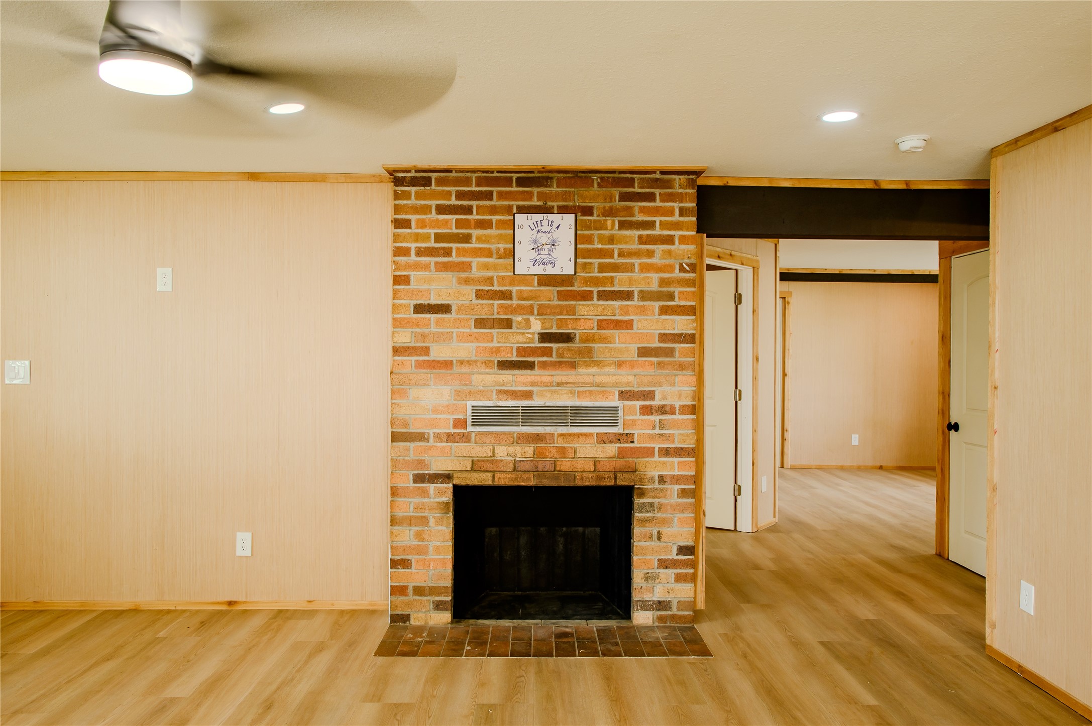 32 Pueblo Drive Gordonville TX 76245