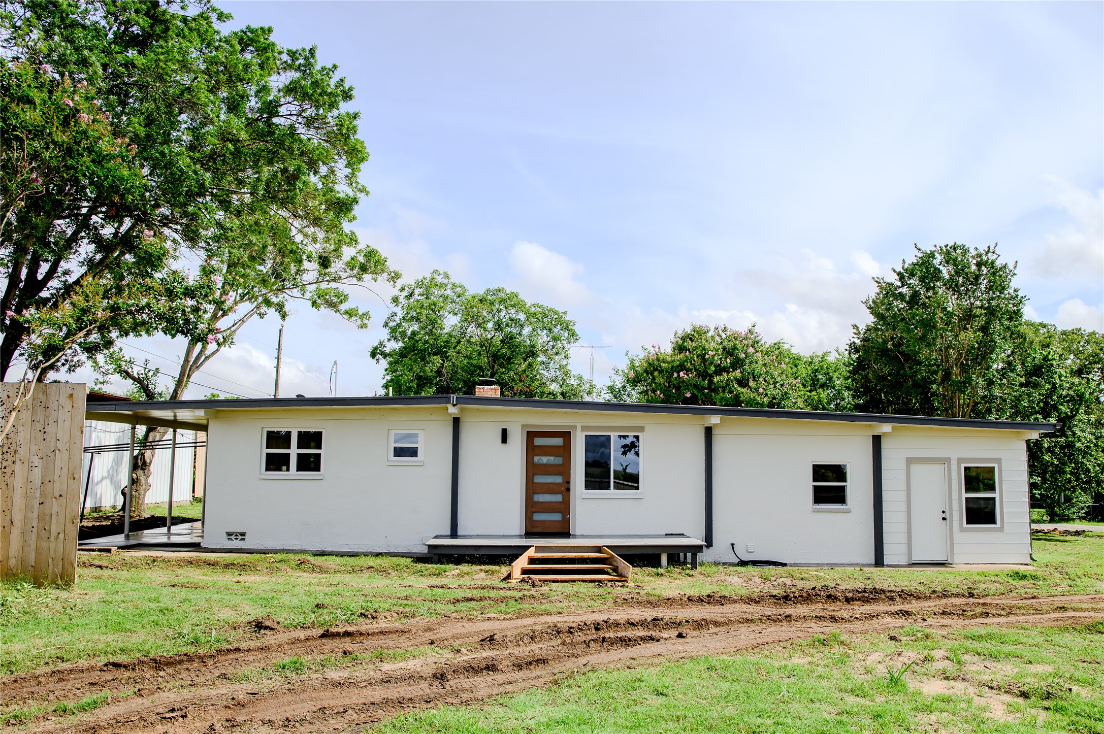 32 Pueblo Drive Gordonville TX 76245