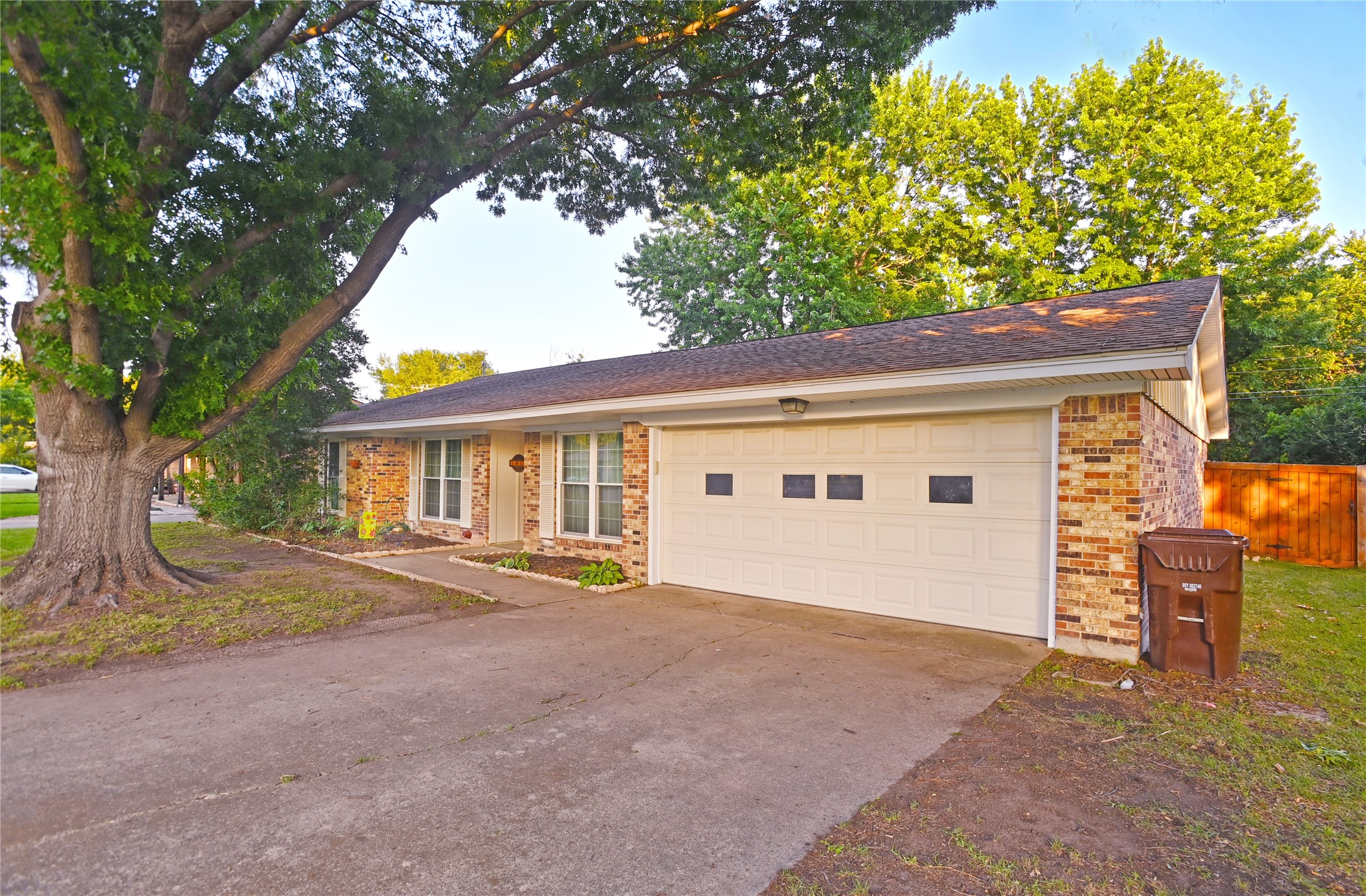 1416 E Windsor Drive Denton TX 76209