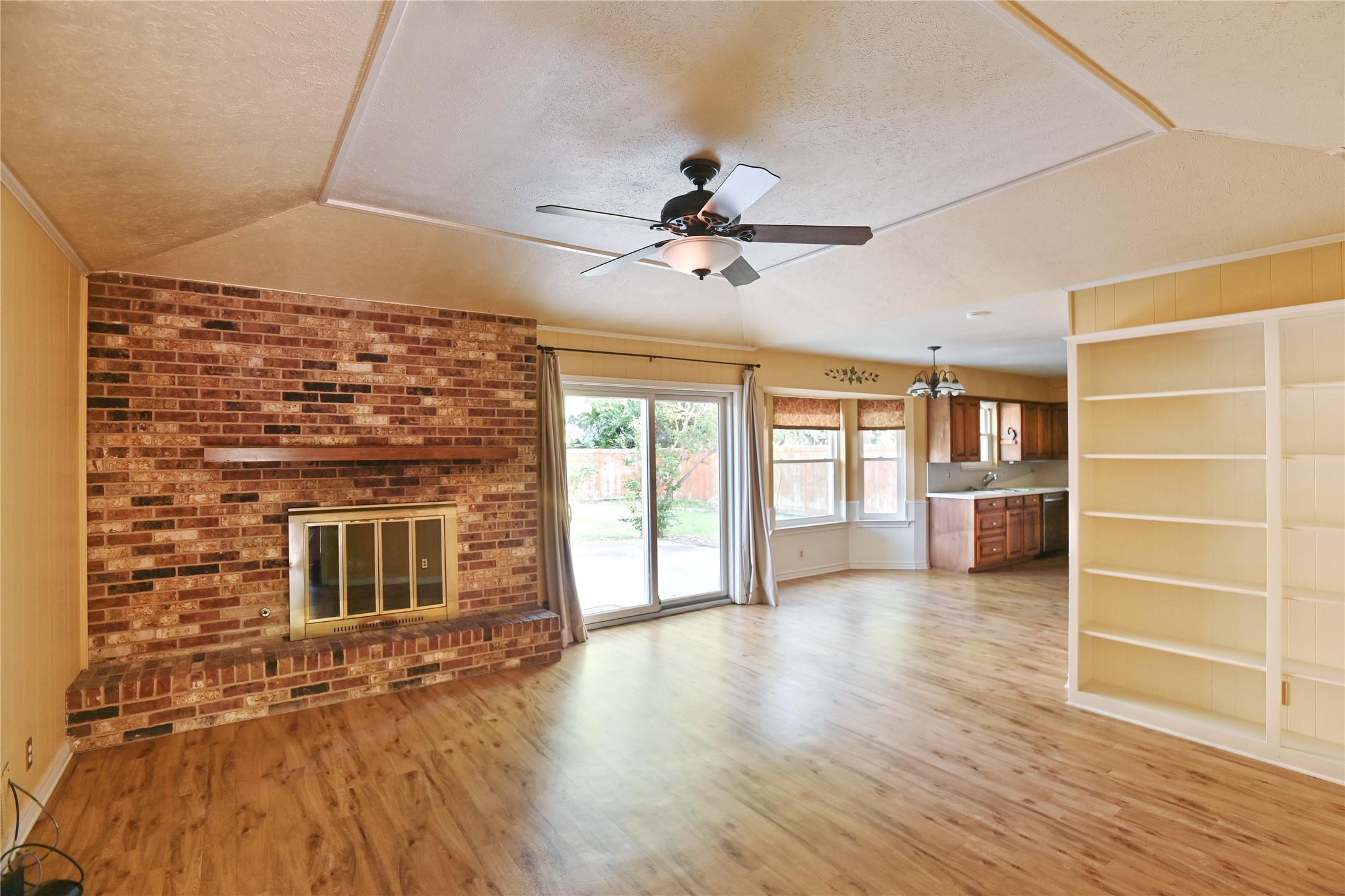 1416 E Windsor Drive Denton TX 76209
