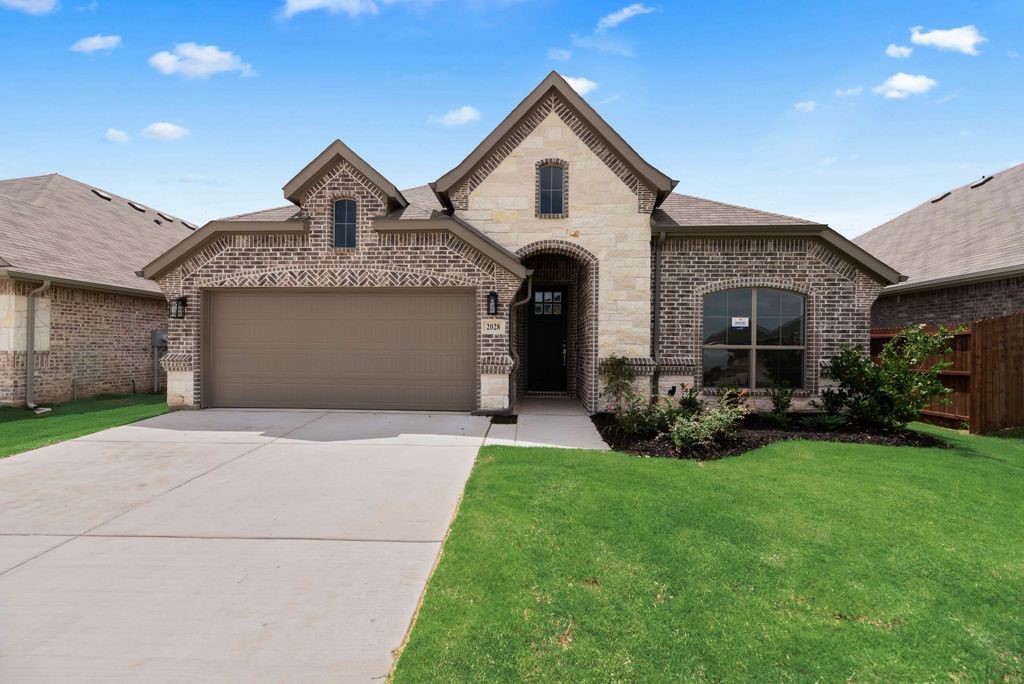 2028 Caicos Road Granbury TX 76049