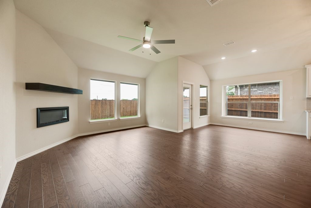 2028 Caicos Road Granbury TX 76049