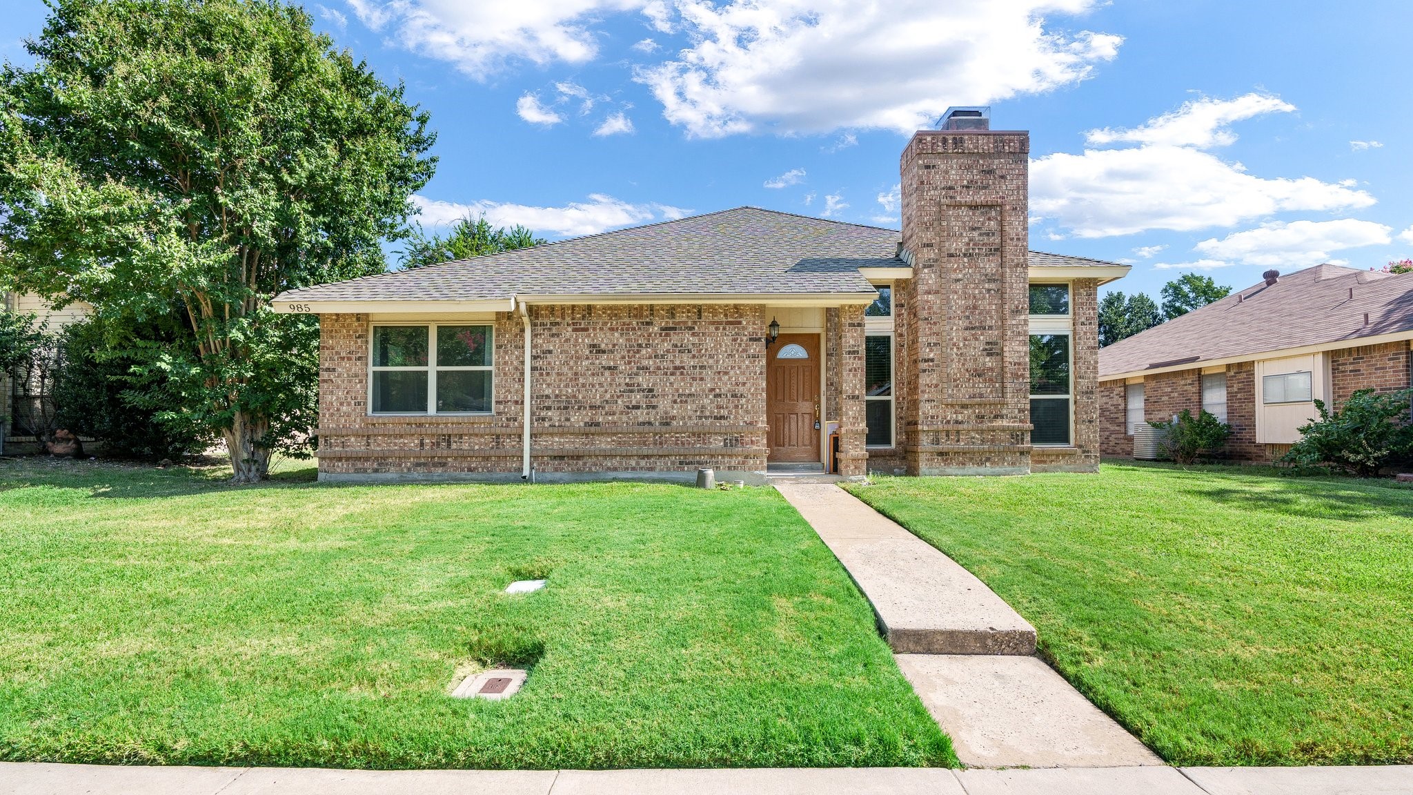 985 Acorn Drive Lewisville TX 75067