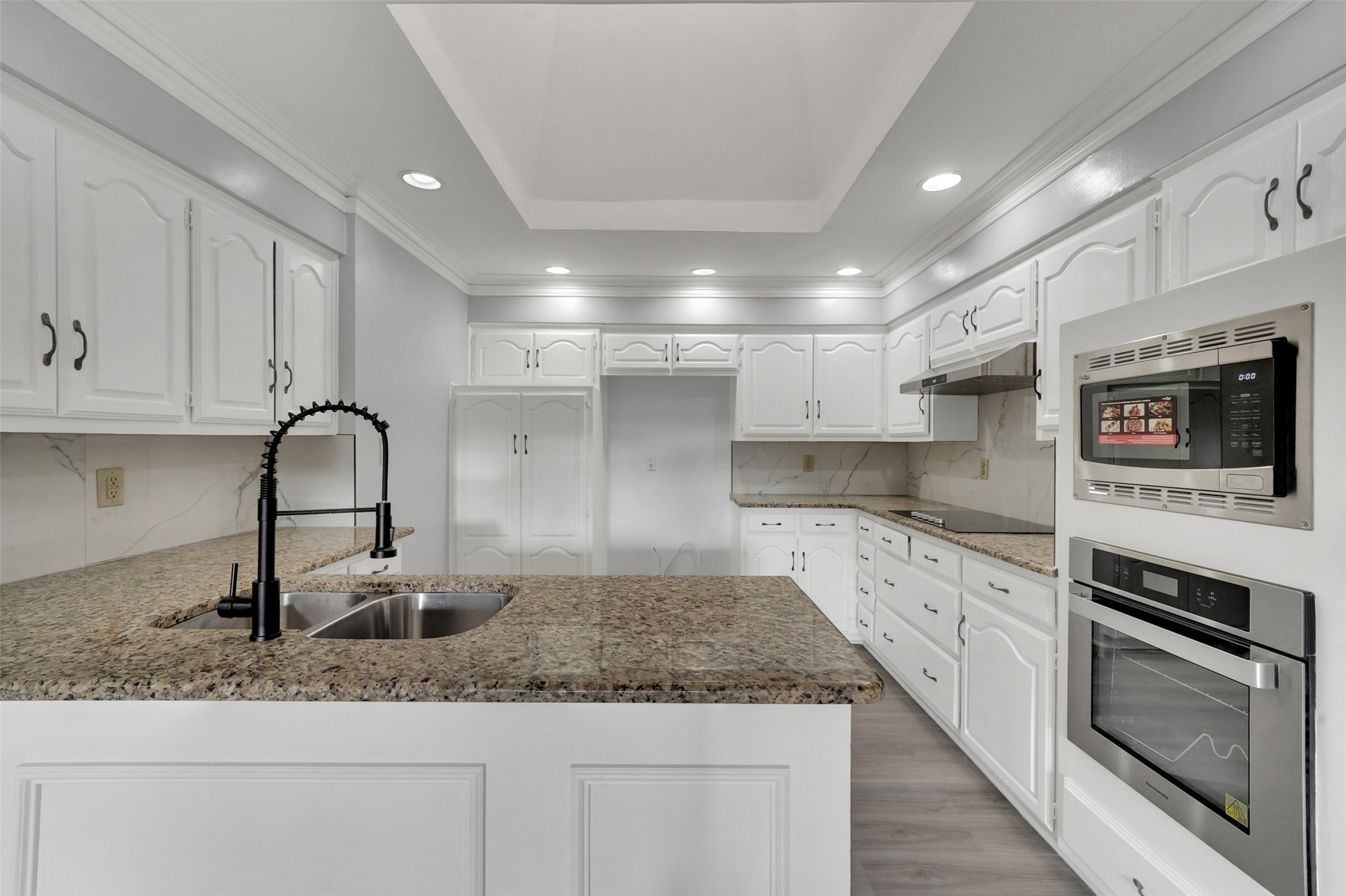 12401 Pleasant Valley Drive Dallas TX 75243
