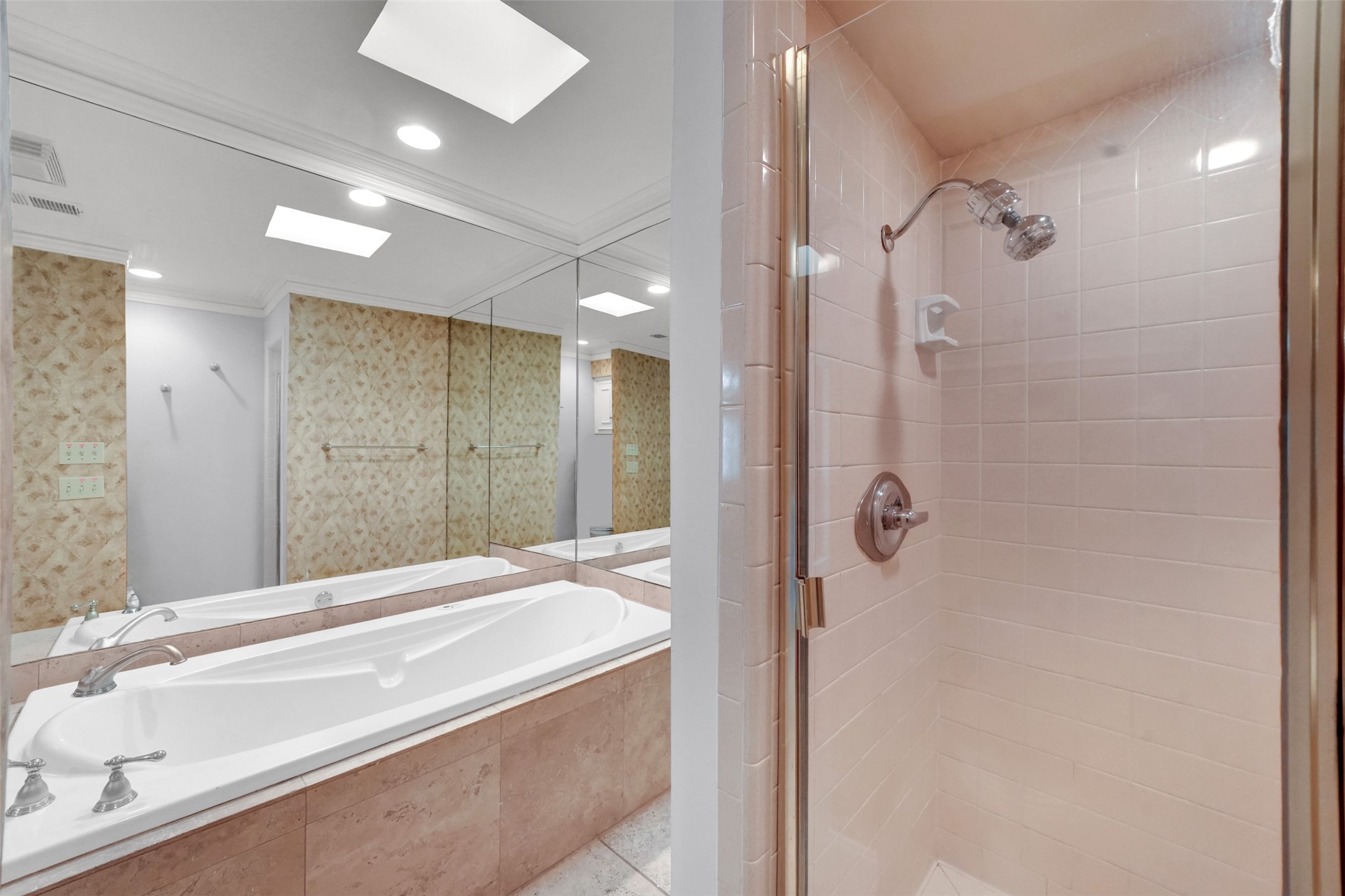 12401 Pleasant Valley Drive Dallas TX 75243