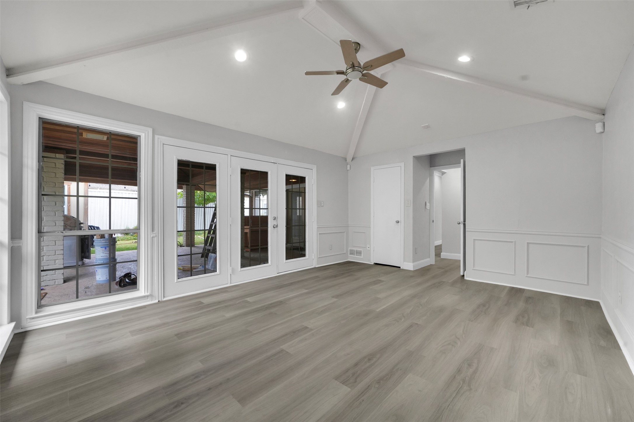 12401 Pleasant Valley Drive Dallas TX 75243