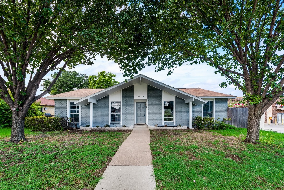 3013 Apollo Road Garland TX 75044