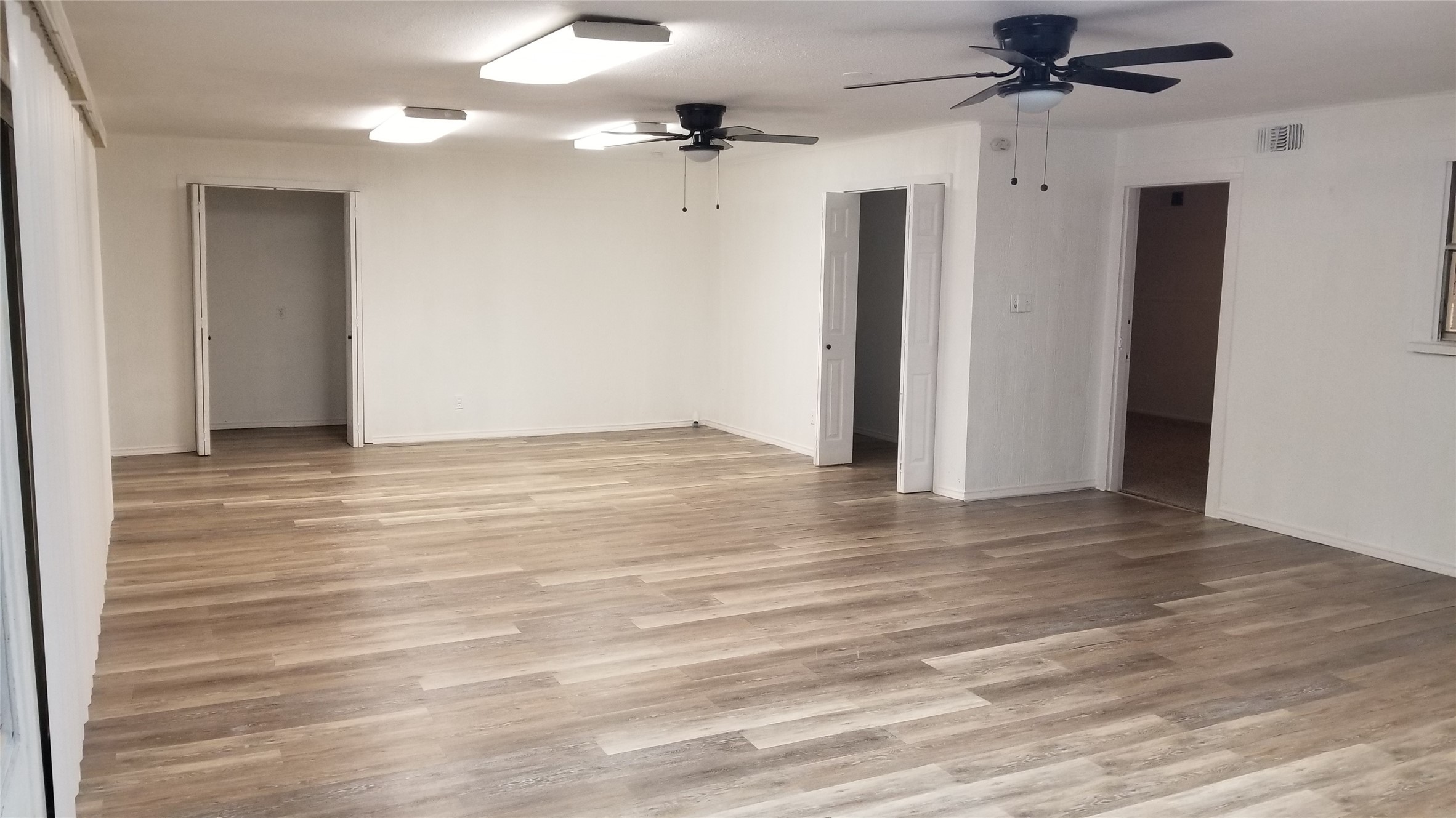 758 Briarwood Lane Hurst TX 76053
