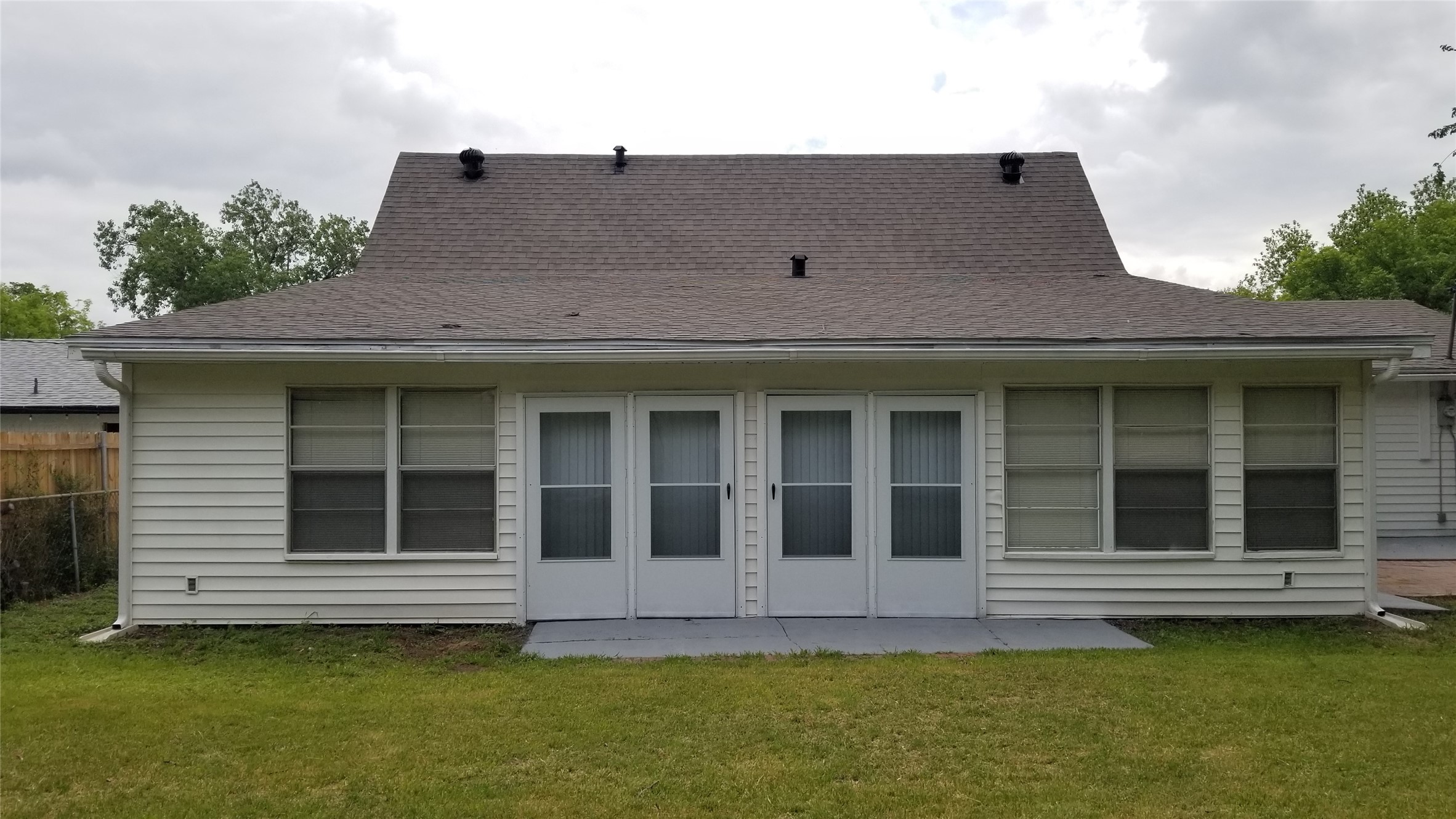 758 Briarwood Lane Hurst TX 76053
