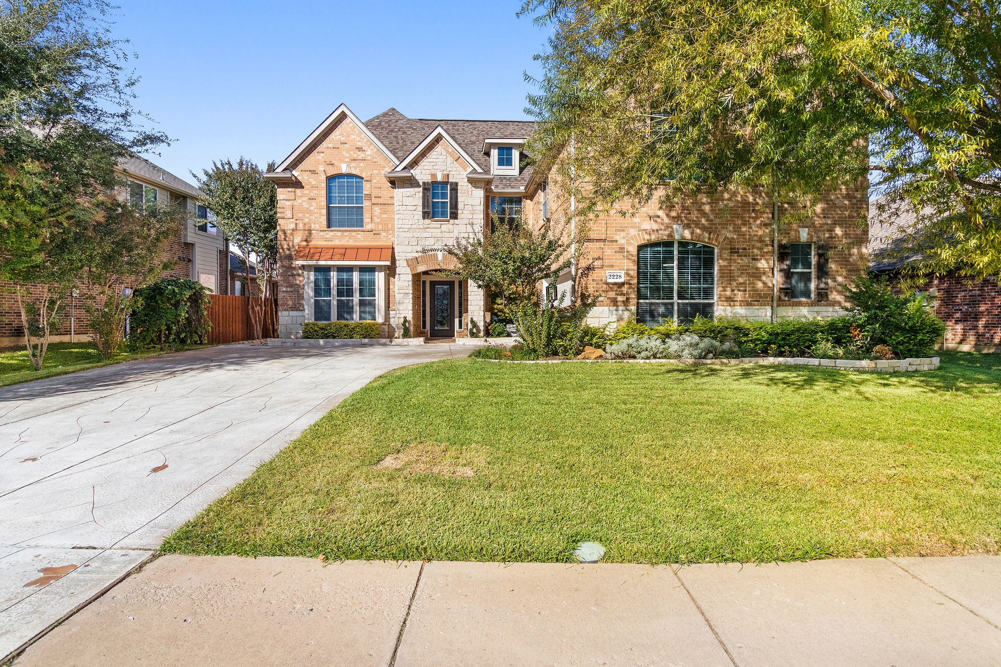 2228 Condor Street Grand Prairie TX 75052