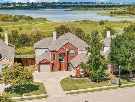 3913 Lakeside Drive The Colony TX 75056