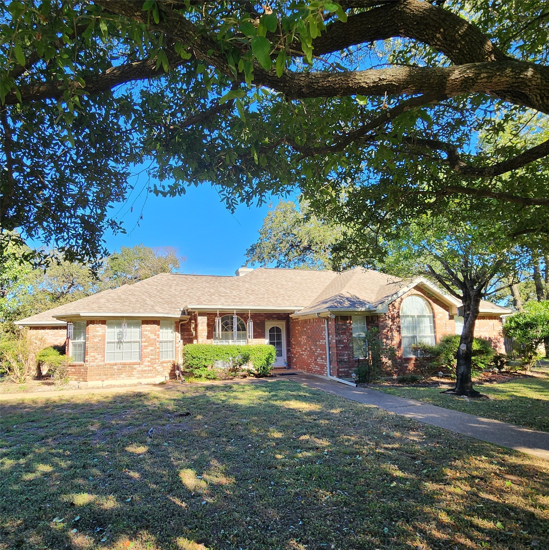 123 Park Lane Golinda TX 76655